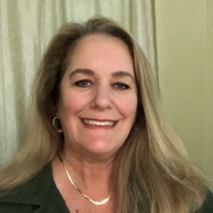 Meet your Posher, Colette